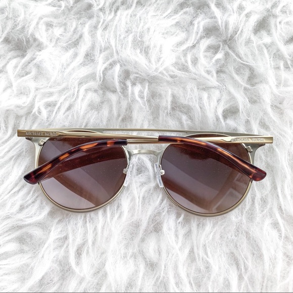 FINAL PRICE DROP! NWT 🛍 Michael Kors Sunglasses - Picture 3 of 8